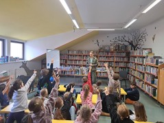 Proběhlo: Les na talíři aneb lesní pedagogika s paní Trojanovou