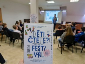 Proběhlo: Beseda se spisovatelem Petrem Šestákem (15. 10. 2025)